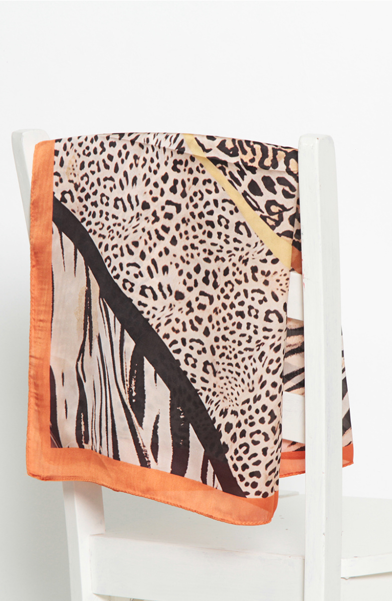 PANUELO ESTAMPADO