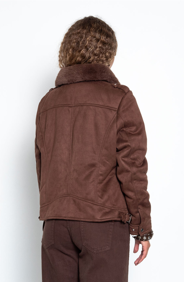 CHAQUETA MANGA LARGA CUERO ECOLOGICO CON CIERRE