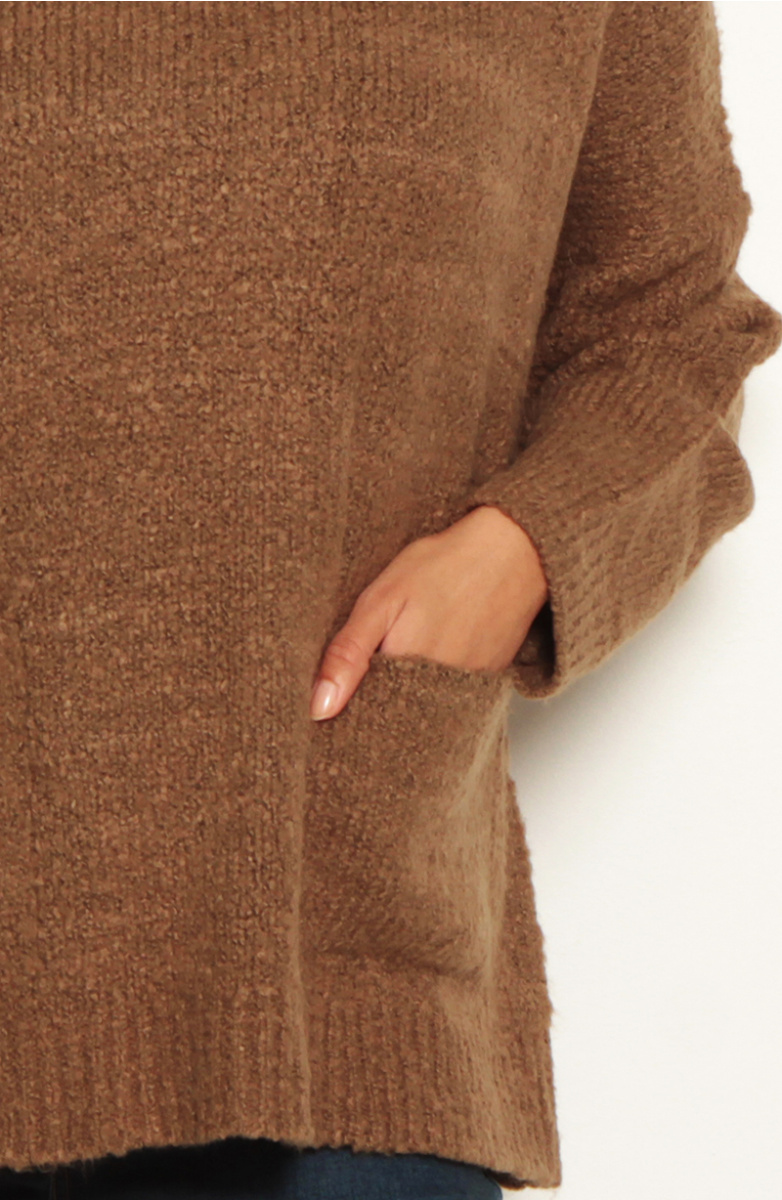 SWEATER MANGA LARGA ESCOTE REDONDO