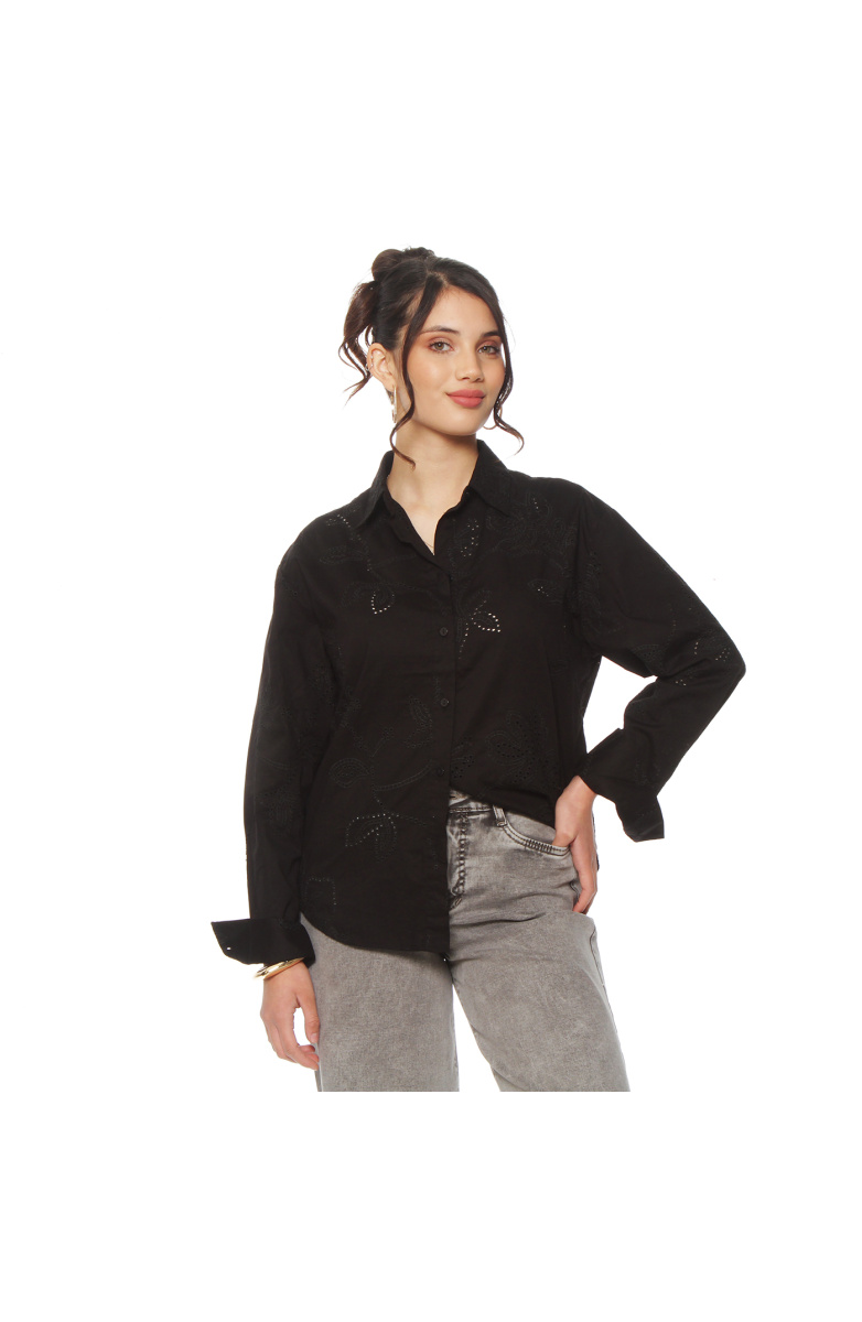 BLUSA MANGA LARGA EMBROIDERY ABOTONADA EN DELANTERO