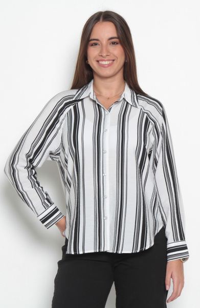 BLUSA LISTADA MANGA LARGA ABOTONADA EN DELANTERO