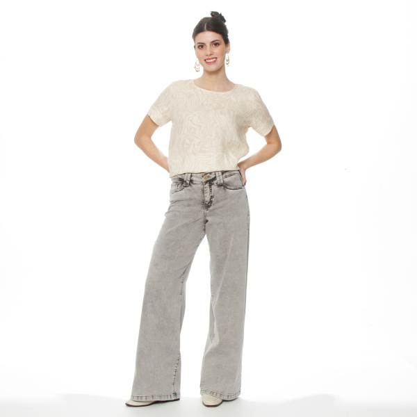 JEANS WIDE LEG TIRO ALTO PRETINA BASICA 1 BOTON