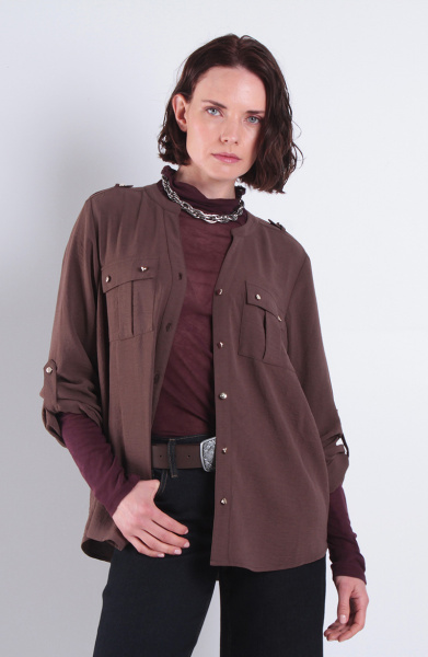 Blusa Manga Larga Abotonada En Delantero Con Bolsillos Escote V