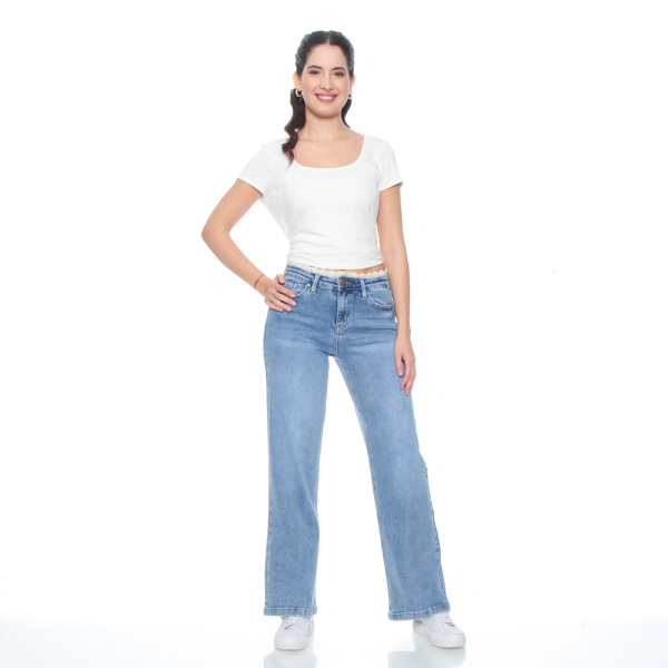 JEANS WIDE LEG TIRO MEDIO PRETINA BASICA 1 BOTON CON APLICACION EN PRE