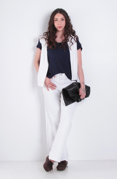 Jeans Wide Leg Tiro Alto Pretina Basica 1 Boton