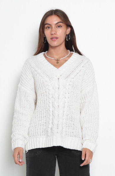 SWEATER CHENILLE MANGA LARGA ESCOTE V