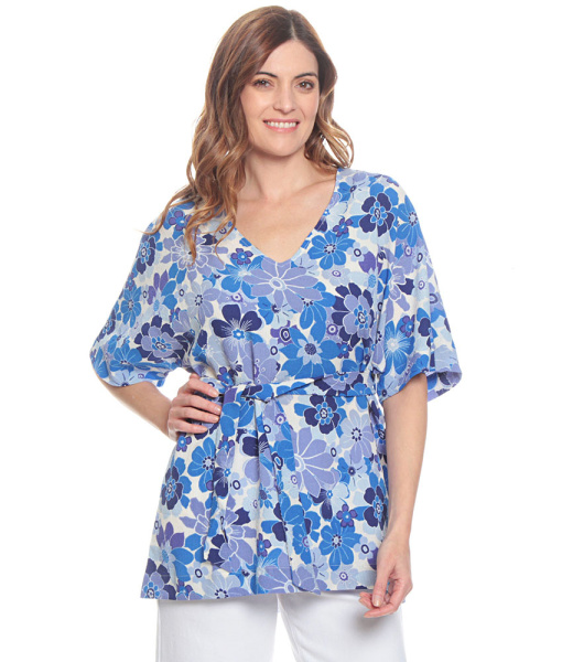 BLUSA MANGA CORTA ESTAMPADA ESCOTE V CON LAZO EN CINTURA