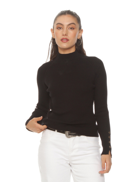 SWEATER MANGA LARGA CON CUELLO ALTO Y BOTONES EN PU?O