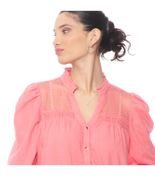 BLUSA MANGA LARGA BRODERY ABOTONADA EN DELANTERO Y APLICACION