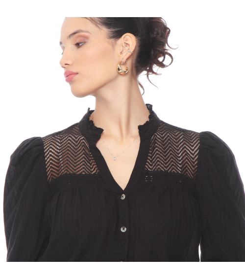 BLUSA MANGA LARGA BRODERY ABOTONADA EN DELANTERO Y APLICACION