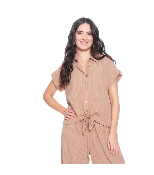 BLUSA MANGA CORTA SOLIDA ABOTONADA EN DELANTERO Y NUDO