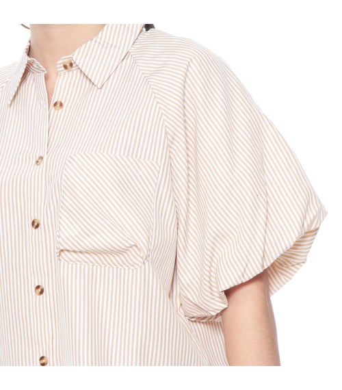 BLUSA MANGA CORTA LISTADA ABOTONADA EN DELANTERO Y BOLSILLO