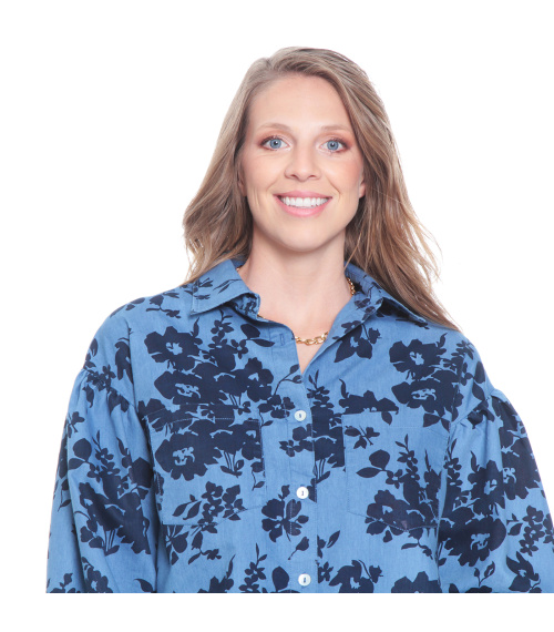 BLUSA MANGA LARGA DENIM ESTAMPADO ABOTONADA EN DELANTERO