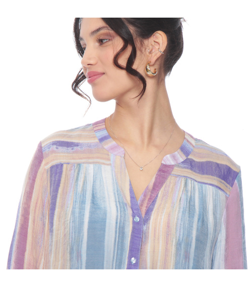 BLUSA MANGA LARGA LISTADA ABOTONADA EN DELANTERO