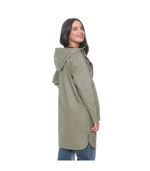 CHAQUETA IMPERMEABLE SOLIDA CON CAPUCHA Y BOLSILLOS