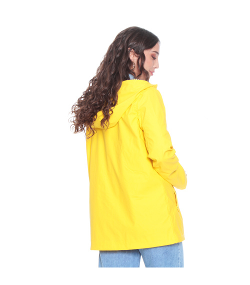 CHAQUETA IMPERMEABLE MANGA LARGA CON CAPUCHA