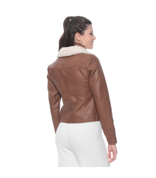 CHAQUETA MANGA LARGA CUERO ECOLOGICO CON CUELLO DE SHERPA