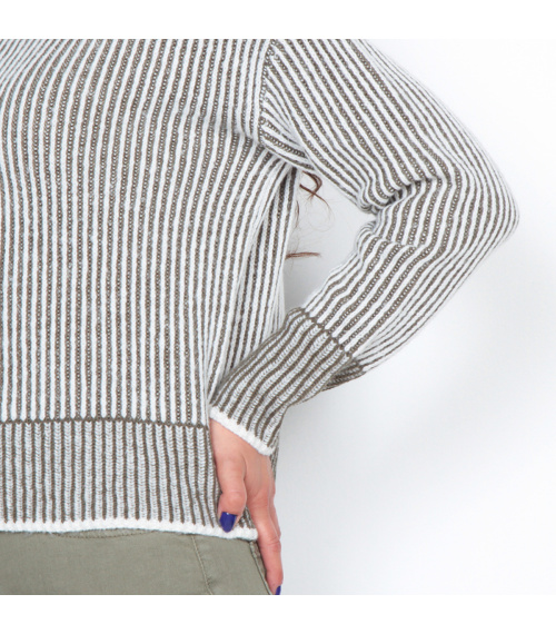 SWEATER MANGA LARGA CUELLO ALTO