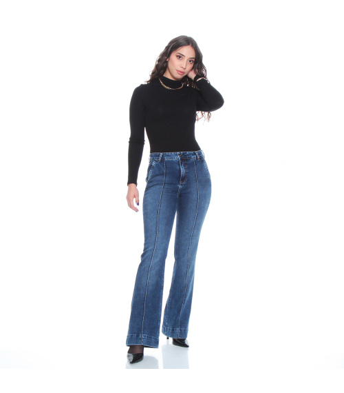 JEANS FLARE TIRO ALTO CON ALFORZA PRETINA UN BOTON BOLSILLO ARGENTINO