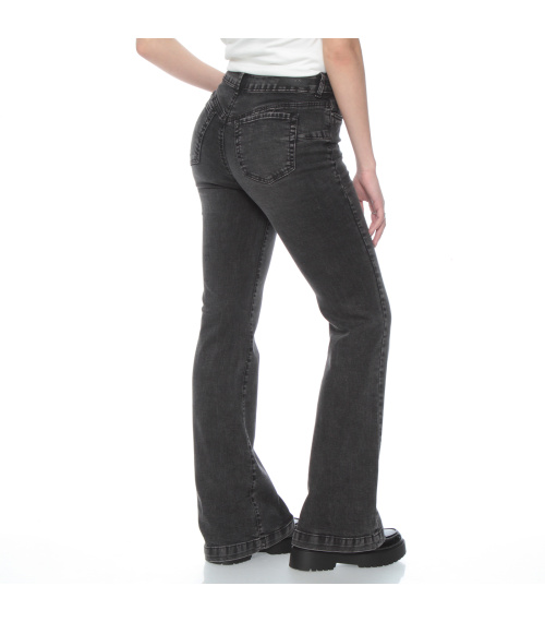 JEANS FLARE TIRO ALTO PUSH UP PRETINA BASICA 1 BOTON