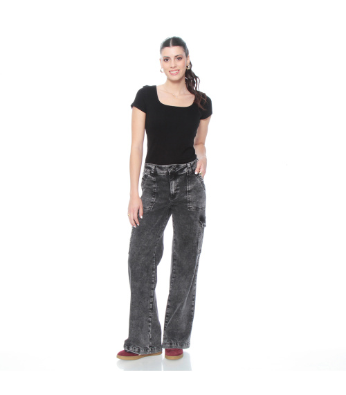 JEANS RECTO CARGO TIRO ALTO  PRETINA UN BOTON PUSH UP