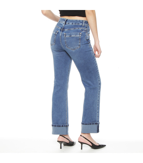 JEANS RECTO TIRO ALTO PRETINA BASIC 1 BOTON APLICACION BORDADO Y STRAS