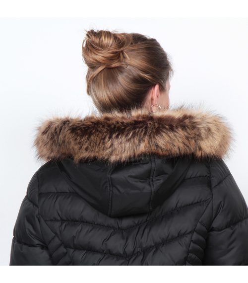 PARKA MANGA LARGA CON PIEL EN CAPUCHA Y BOLSILLOS CON CIERRES