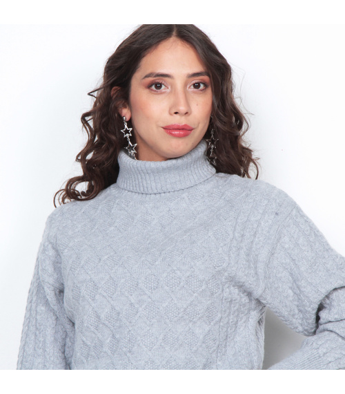 SWEATER MANGA LARGA SOLIDO CUELLO ALTO
