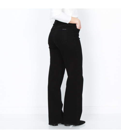 JEANS WIDE LEG TIRO ALTO PRETINA BASICA 1 BOTON