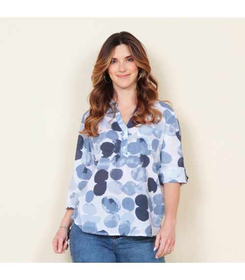 BLUSA MANGA LARGA ESTAMPADA ESCOTE V CON BOLSILLO