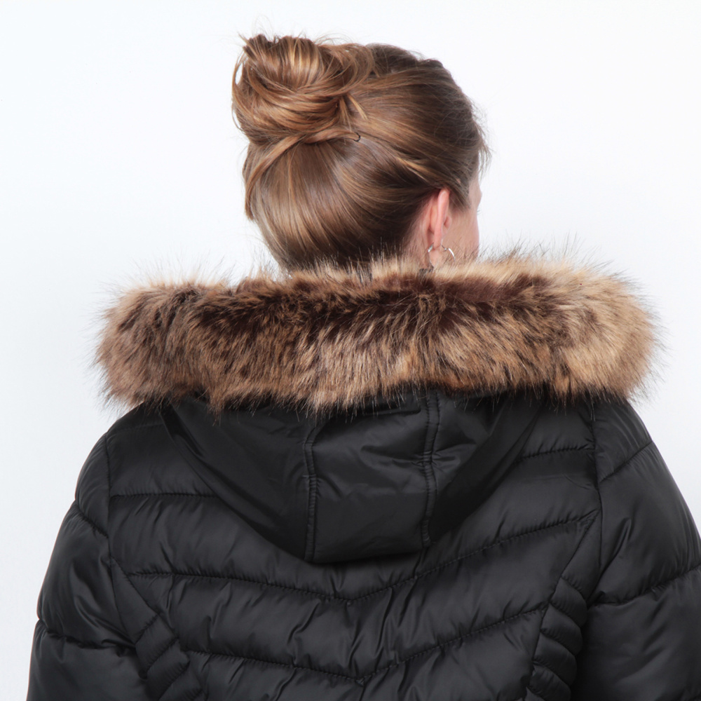 PARKA MANGA LARGA CON PIEL EN CAPUCHA Y BOLSILLOS CON CIERRES