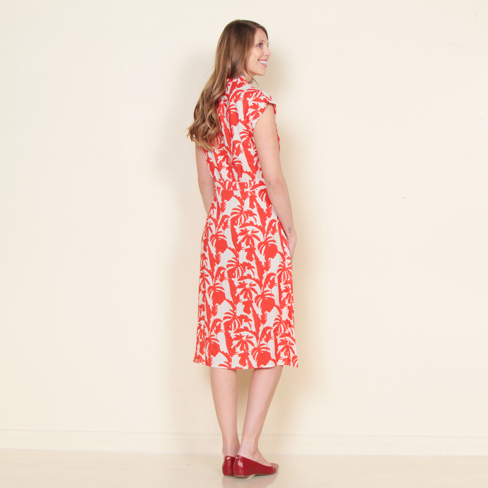 VESTIDO MANGA CORTA ESTAMPADO ABOTONADO EN EL DELANTERO CON LAZO