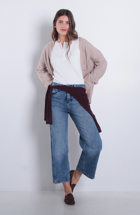 Jeans  Wide Tiro Alto  Pretina Un Boton Pierna Con Corte Costado