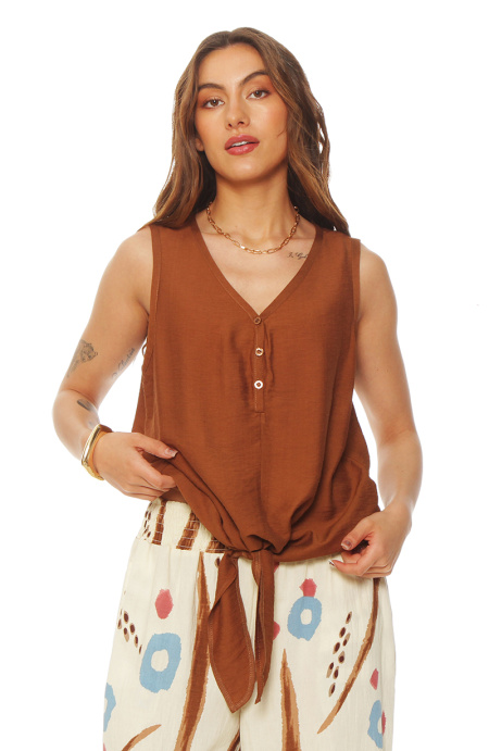 Blusa Sin Manga Abotonada En Delantero Escote V Y Nudo En Ruedo