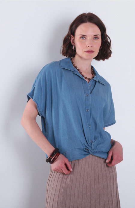 Blusa Manga Corta Lyocell Abotonada En Delantero