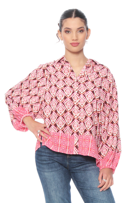 Blusa Manga Larga Estampada Abotonada En Delantero