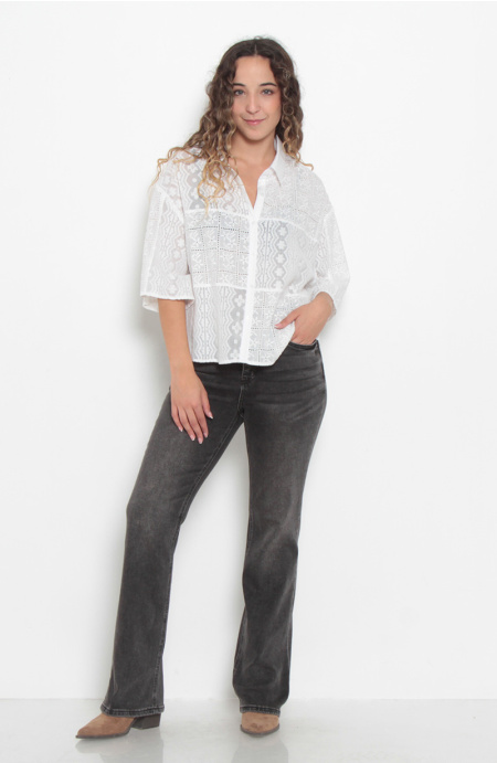 BLUSA MANGA CORTA EMBROIDERY ABOTONADA EN DELANTERO