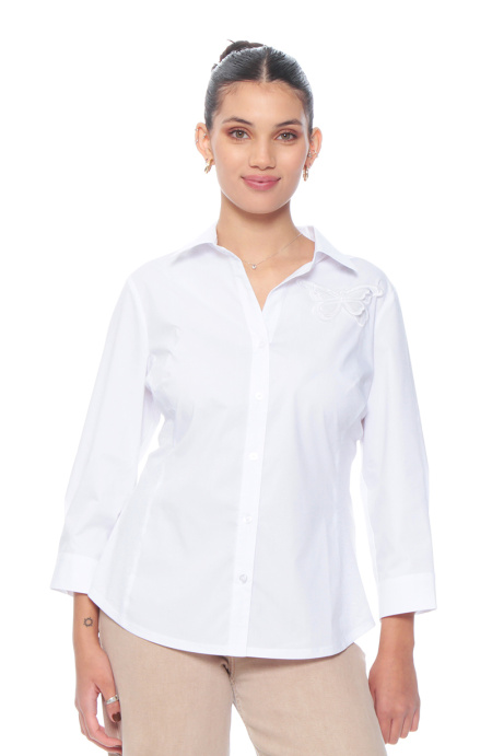 Blusa Manga 3/4 Abotonada En Delantero Con Rib En Costado Y Mariposa