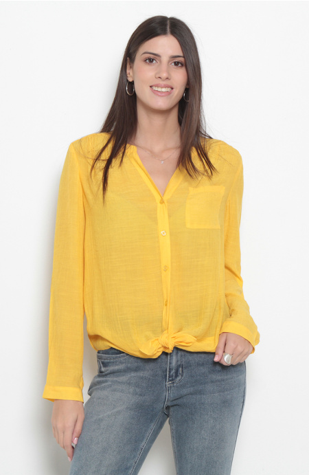 Blusa Manga Larga Escote V Abotonada En Delantero Con Bolsillo