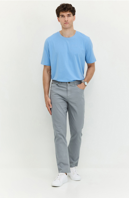 Pantalon Hombre Slim Fit Tiro Alto Pretina Basica 1 Boton