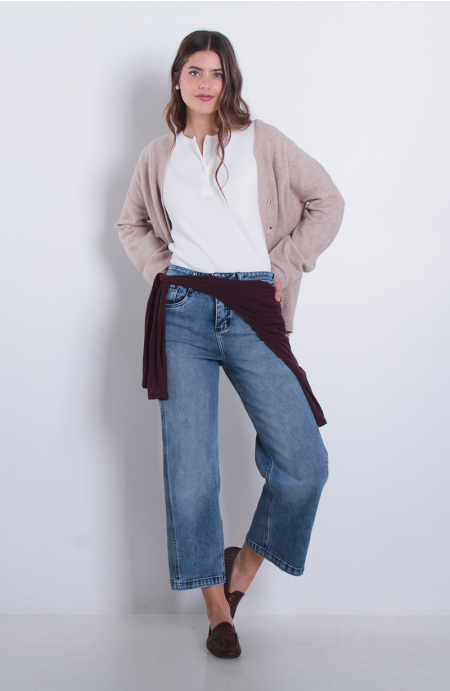 Jeans  Wide Tiro Alto  Pretina Un Boton Pierna Con Corte Costado