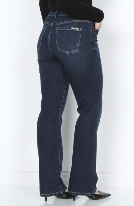 JEANS RECTO TIRO ALTO PRETINA BASICA 1 BOTON