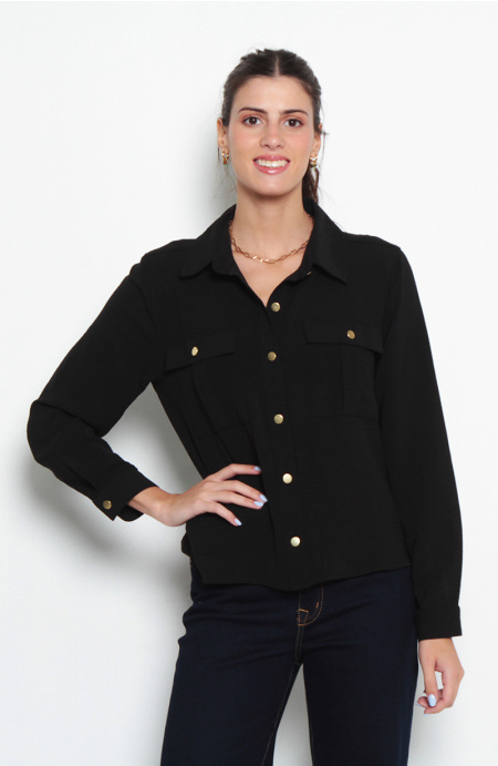 BLUSA MANGA LARGA ABOTONADA EN DELANTERO CON BOLSILLOS