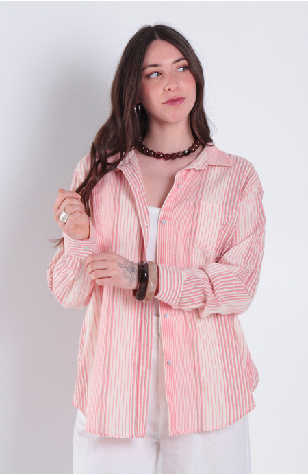 Blusa Listada Manga Larga Abotonada En Delantero