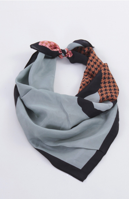 Panuelo Estampado Seda