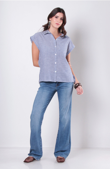 Blusa Manga Corta Listada Abotonada En Delatero Con Bolsillo