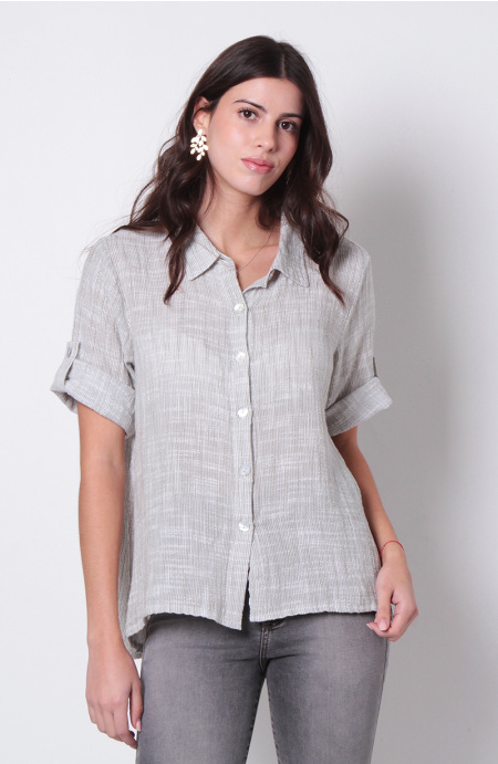 Blusa Manga 3/4 Abotonada En Delantero