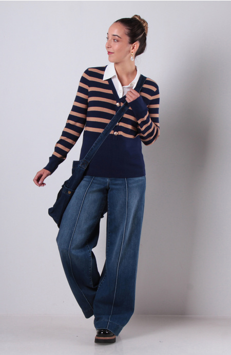 Sweater Listado Con Blusa Manga Larga Abotonado En Delantero
