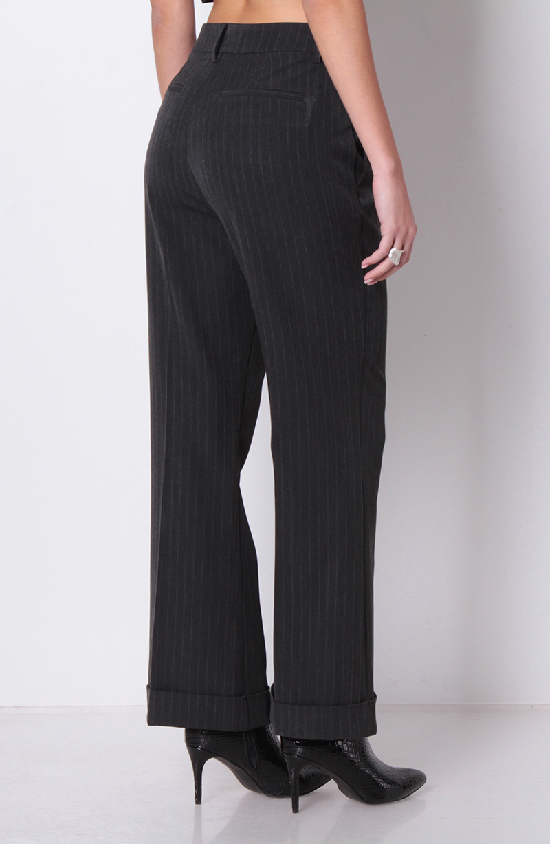 Pantalon Wide Leg Tiro Alto Pretina Basica Con Cinturon hover