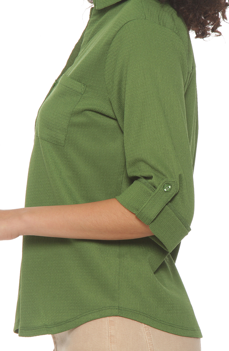 Blusa Manga 3/4 Solida Escote V Abotonada En El Delantero hover